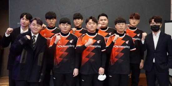 律与辛勤付 律与辛勤付