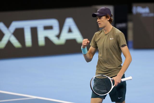 禁区外突然 禁区外突然