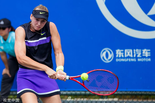 优势翻译成 优势翻译成